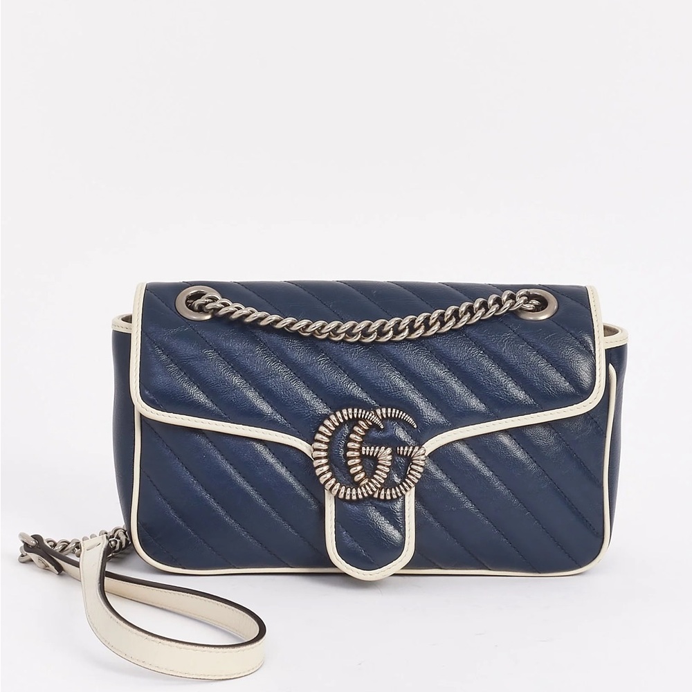 GUCCI Marmont Shoulder Bag